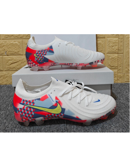 Nike Phantom Luna Elite FG